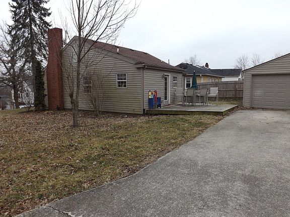 3rd image of 205 Bennington Ct