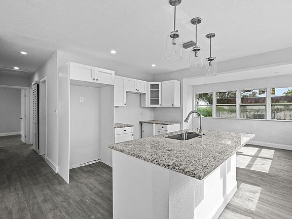 3rd image of 3040 NW 8th Place