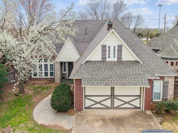 9904 E 90th Ct N, Owasso, OK 74055