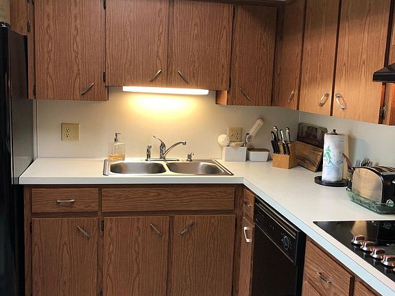 4th image of 2441 Persian Dr APT 59