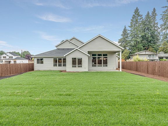 Washington Lot 51 - Covered Patio in Fenced Backyard