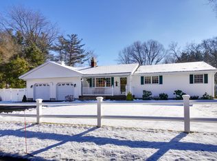 237 Mill Rd, Chelmsford, MA 01824