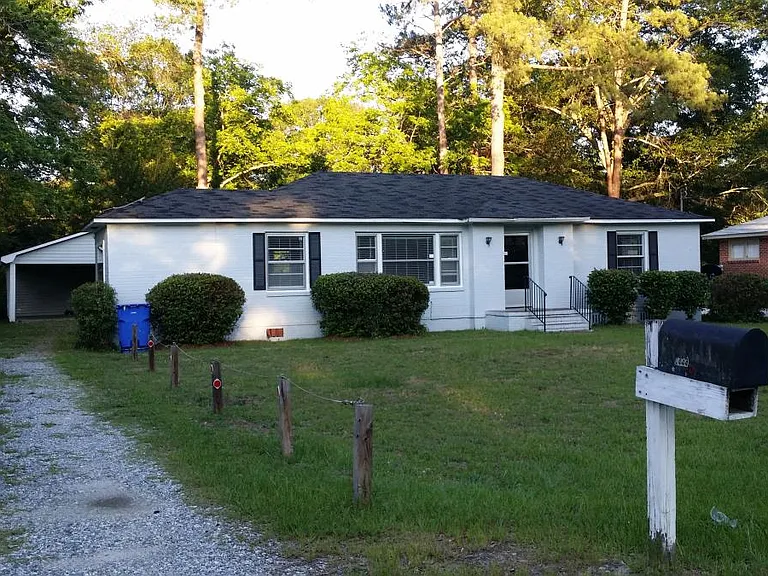1444 Alta Vista Dr — Photo 1