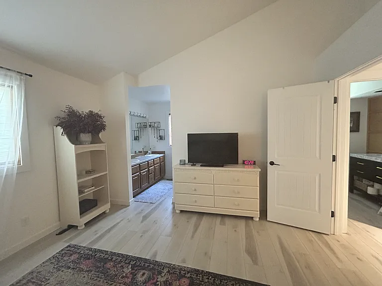 615 Fieldstone Dr — Photo 10