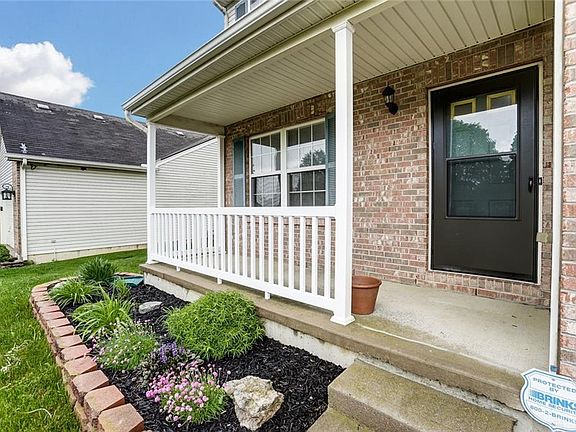 3rd image of 224 Laurel Glen Dr