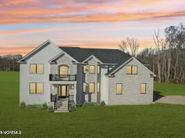 2 Fortune Court, Freehold, NJ 07728