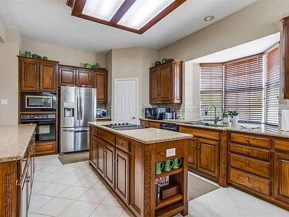 3rd image of 4720 Winter Park Dr
