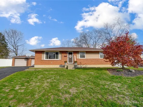 681 Wynwood Ct, Dayton, OH 45431