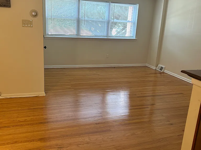 5403 Houghton Pl — Photo 5
