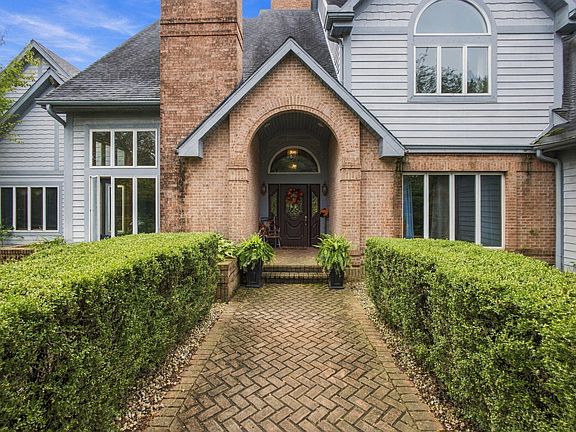 5th image of 505 W Mount Calvary Rd