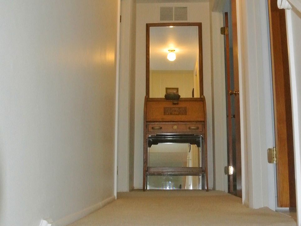 1st image of 941 Hastings Ln