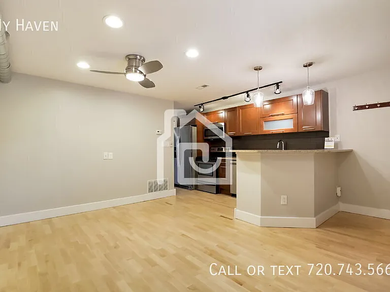 195 S Pennsylvania St #304 — Photo 3