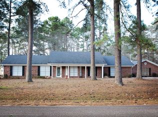 3 Holly Ridge Dr, Texarkana, TX 75503