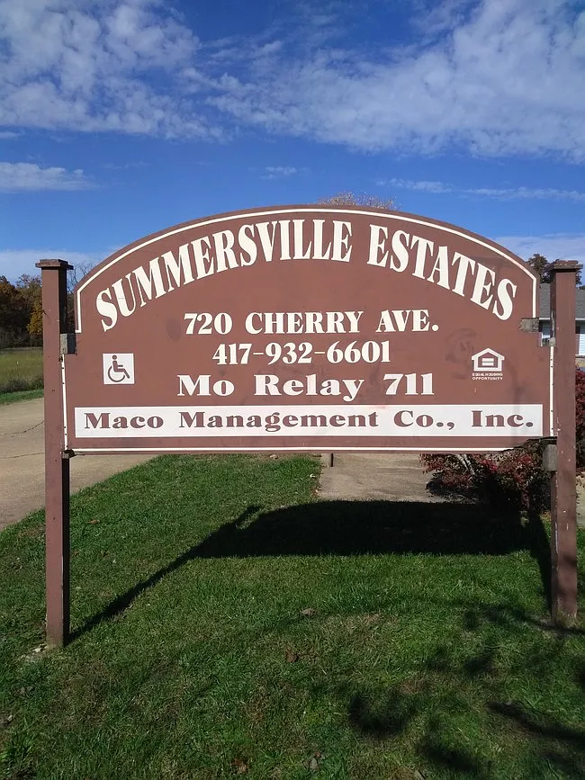 Summersville Estates — Photo 4