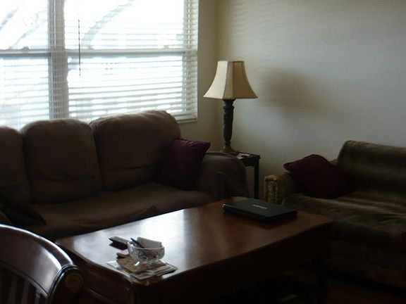 4th image of 5810 21st St N APT 15