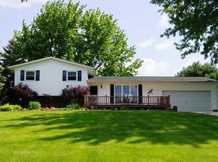 3705 Ridgeport Ave SE, Minerva, OH 44657