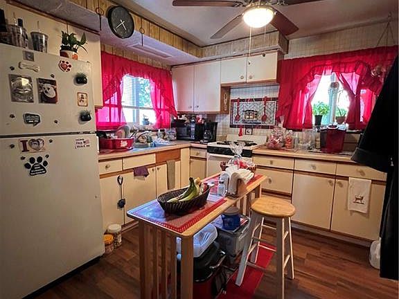 3rd image of 35 Edgewater Park Unit 35A