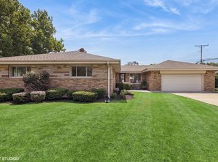 2626 Sunnyside Ave, Westchester, IL 60154