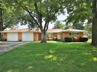 3160 Easton Pl, Columbus, OH 43221