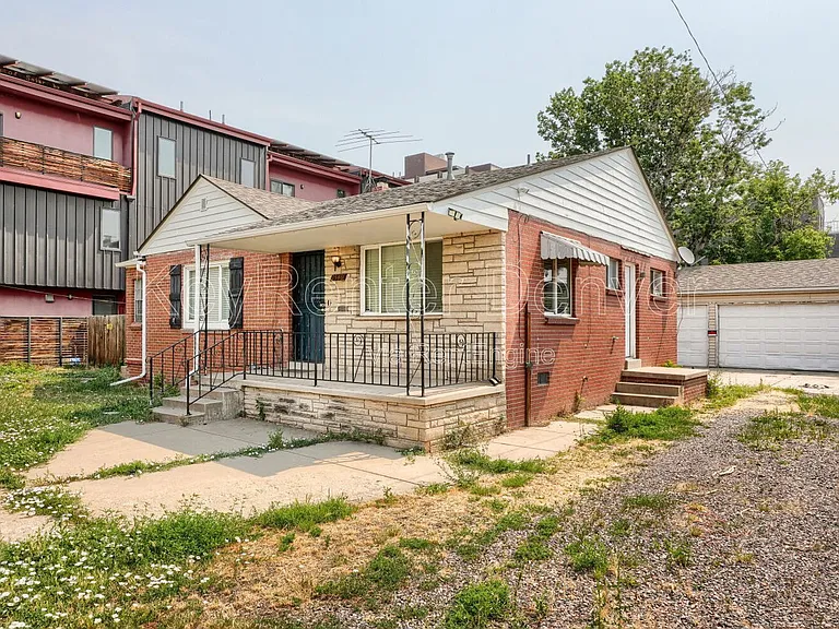 1540 N Zenobia St — Photo 2