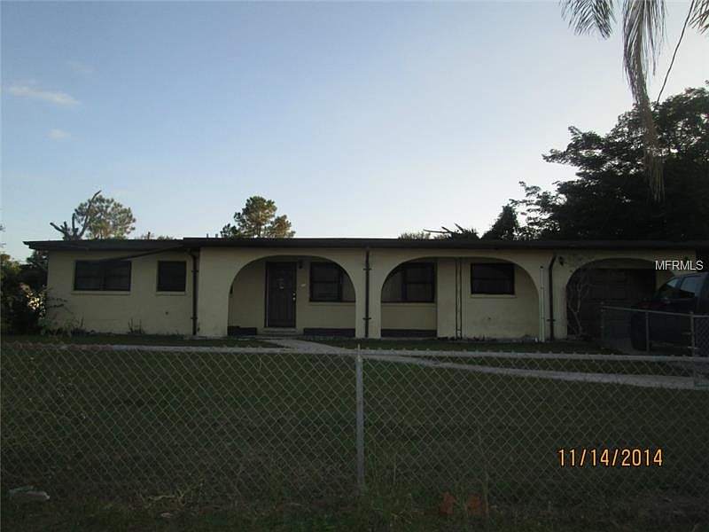 1st image of 1319 Robinson Dr