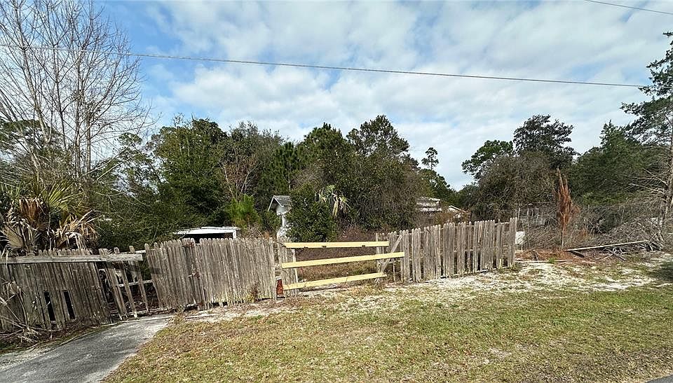 1st image of 31335 Benton Dr