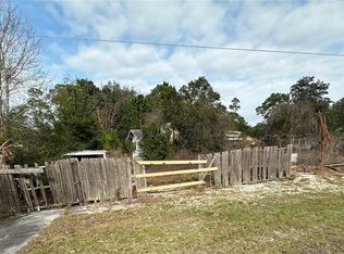 31335 Benton Dr, Eustis, FL 32736