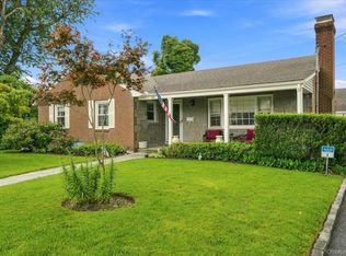 8 Anthony Marangiello Street, Glen Cove, NY 11542