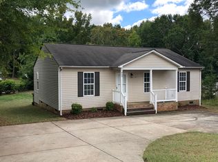 423 Old Speedway Dr NW, Concord, NC 28027