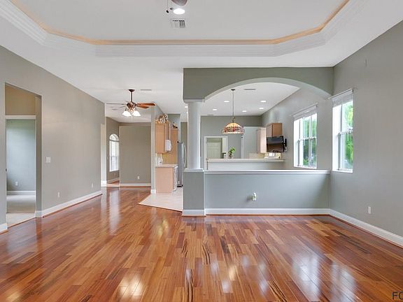 4th image of 51 Acclaim At Lionspaw