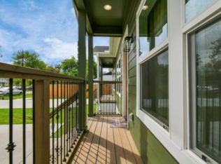 4909 Higgins St #B, Houston, TX 77033
