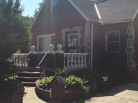 2nd image of 137-48 226 St