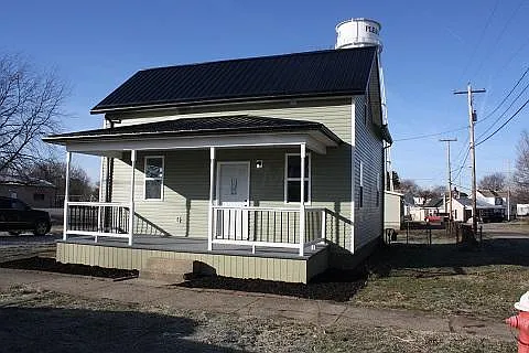 201 Lincoln Ave photo 1