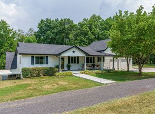 3181 Ridge Rd, Cedar Hill, TN 37032