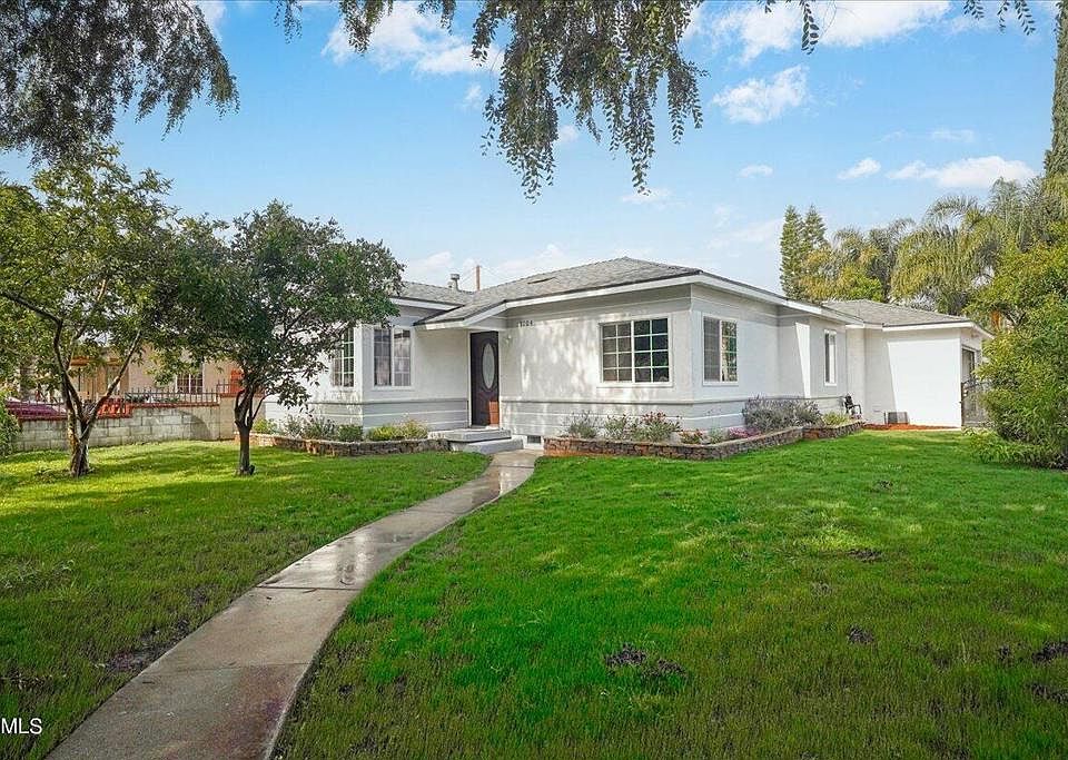 1st image of 1104 S Palm Ave