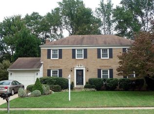 8503 Bromley Ct, Annandale, VA 22003