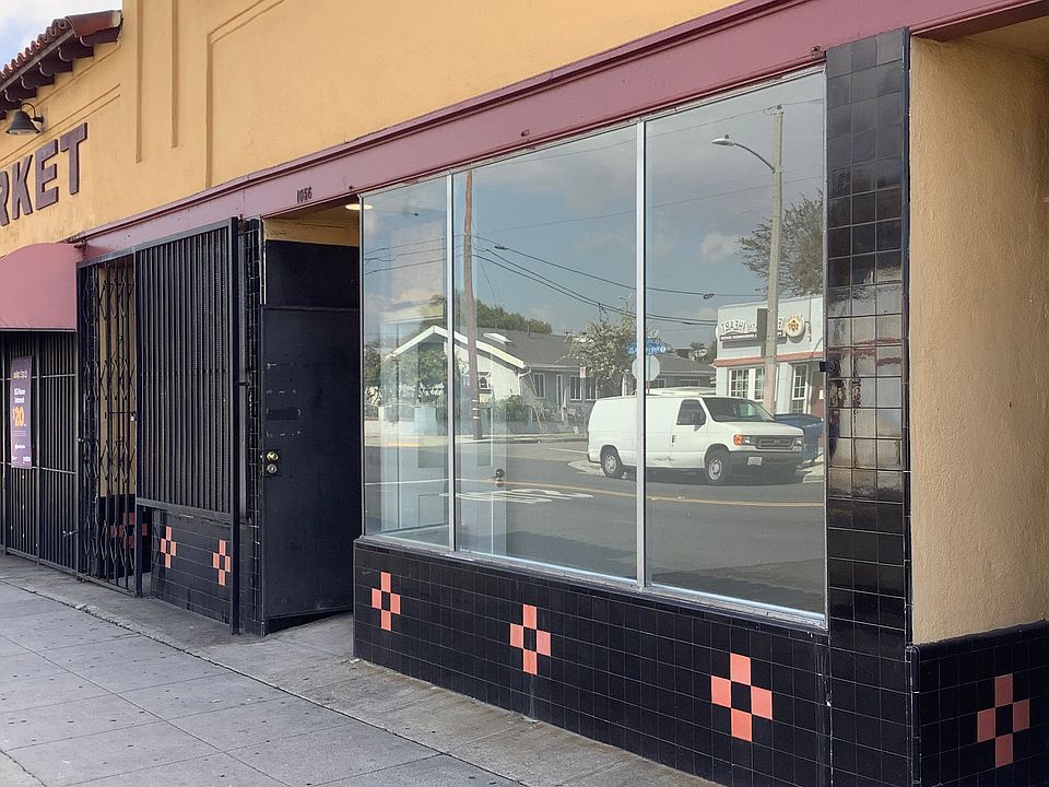 1st image of 1058 E Hyde Park Blvd #1056