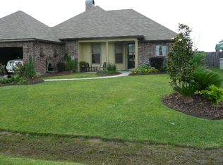 218 Beaconwood Dr, Lafayette, LA 70507