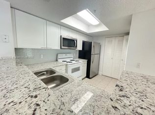5021 Wiles Rd APT 207, Pompano Beach, FL 33073