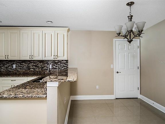 5th image of 6609 Myrna Dr