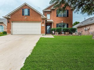 11713 Turkey Creek Dr, Fort Worth, TX 76244