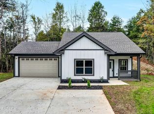 794 Kodak Rd, Kodak, TN 37764