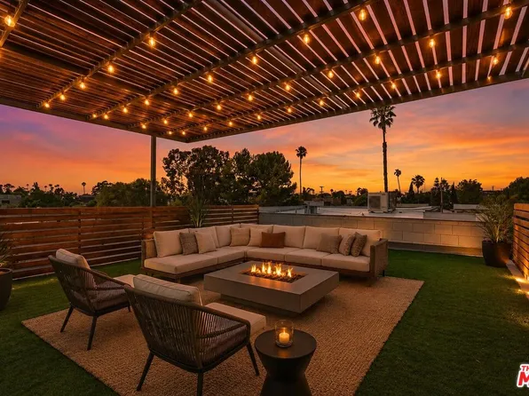 802 Indiana Ave, Venice, CA 90291