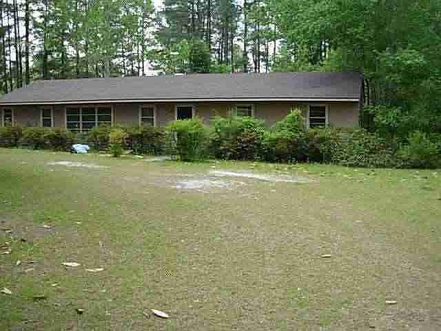 2nd image of 10352 E NC Hwy 211