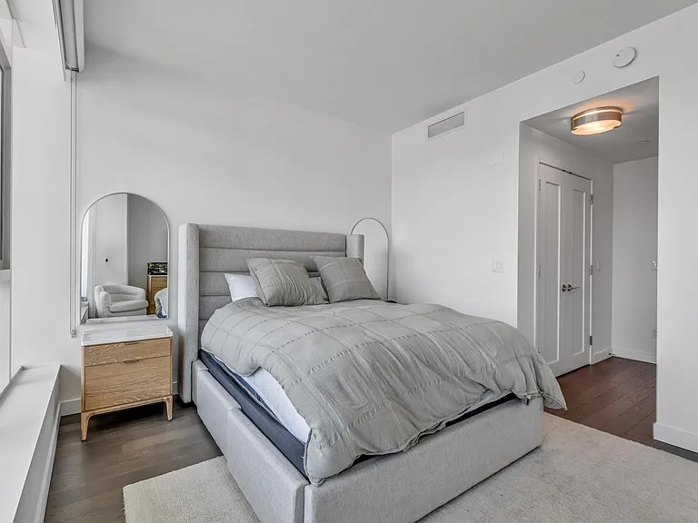800 Avenue At Port Imperial #7030 — Photo 15