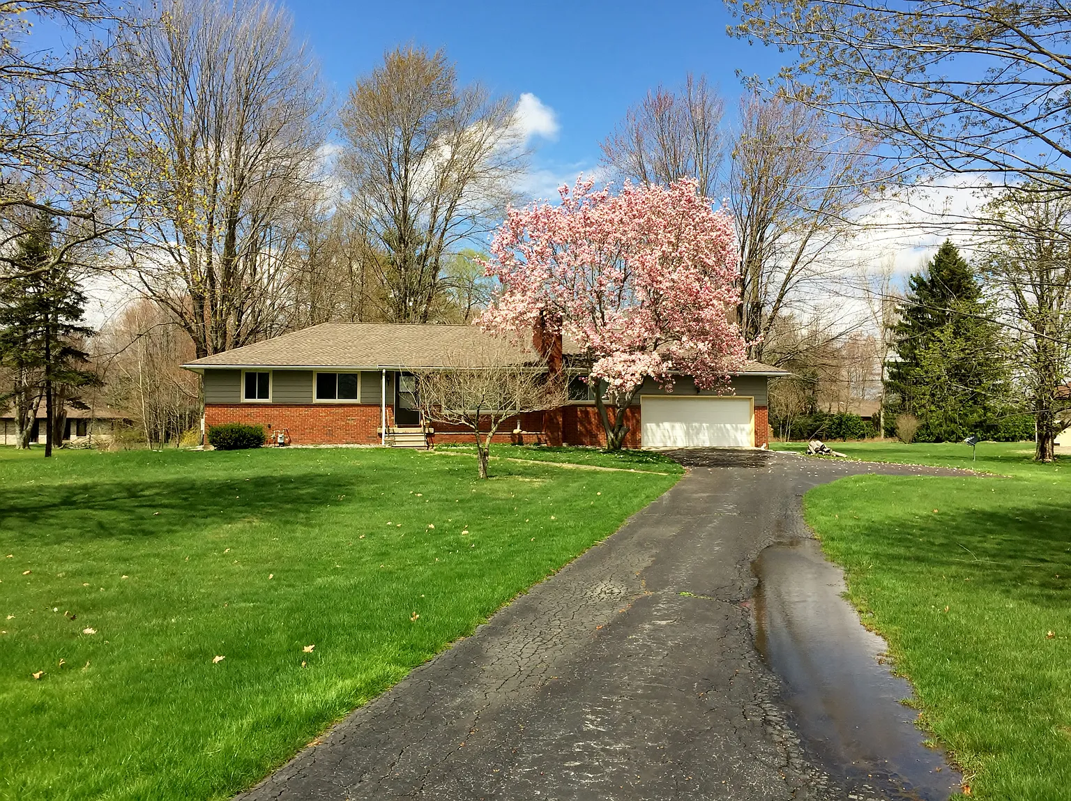 2799 Niles Vienna Rd photo 1