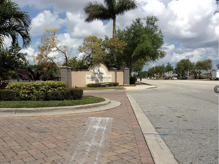 2043 Nassau Dr #2043 — Photo 38