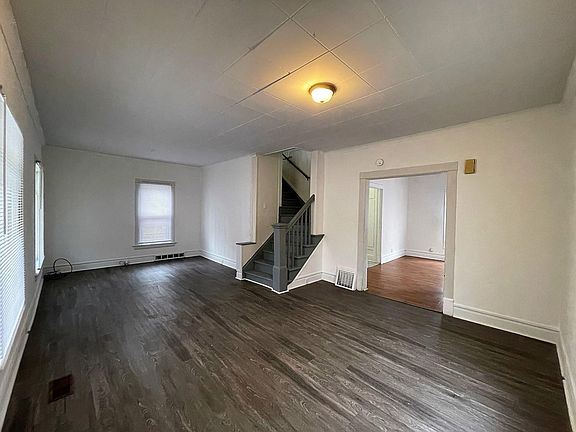 5th image of 1424 Hays Park Ave