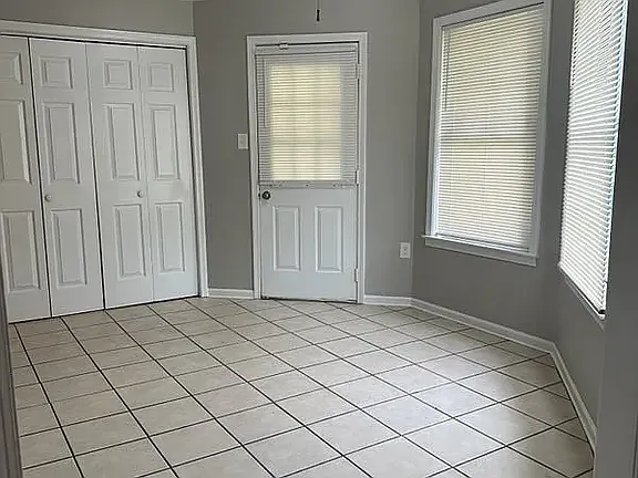 4891 Summitridge Dr — Photo 8