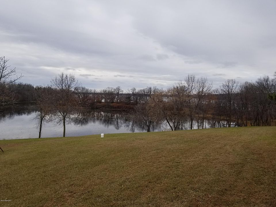 1st image of 13025 Bayview Dr